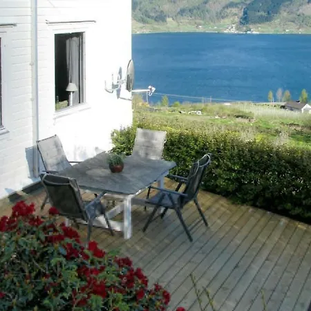 Holiday home Holiday Eplehagen